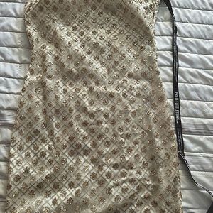 Pretty little Thing gold glitter sequence dress size 8